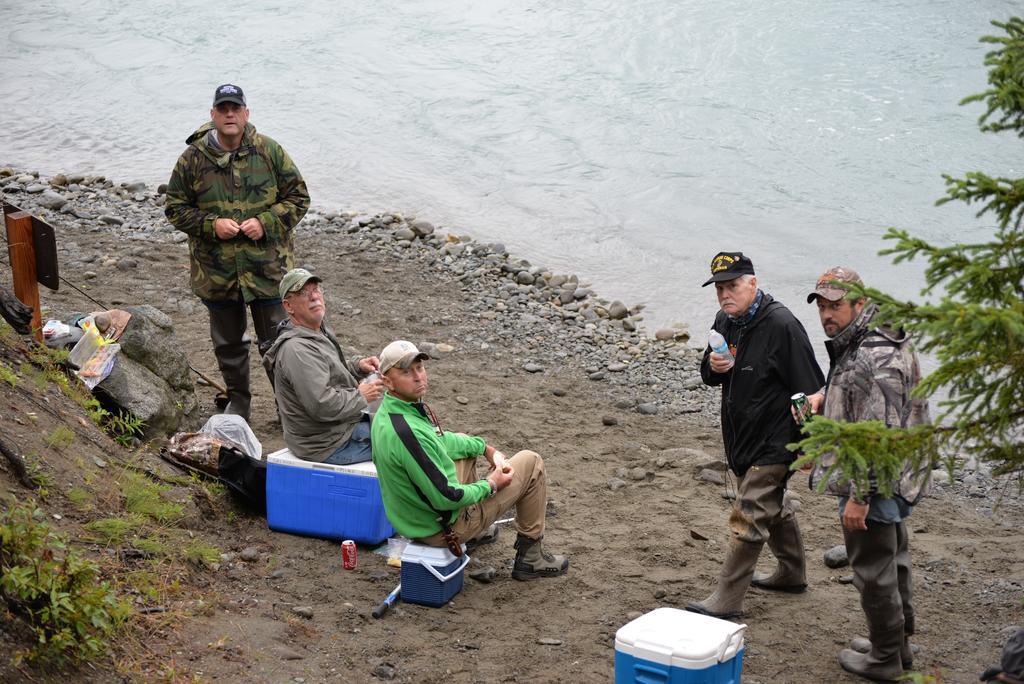 Salmon Catcher Lodge Kenai Exteriör bild