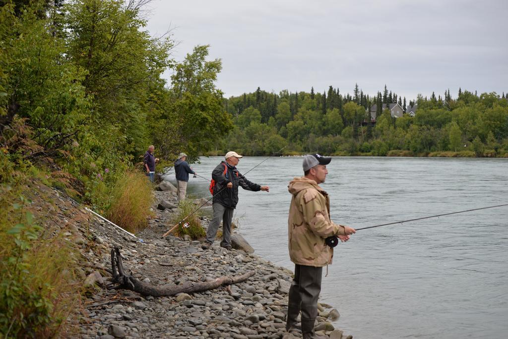 Salmon Catcher Lodge Kenai Exteriör bild