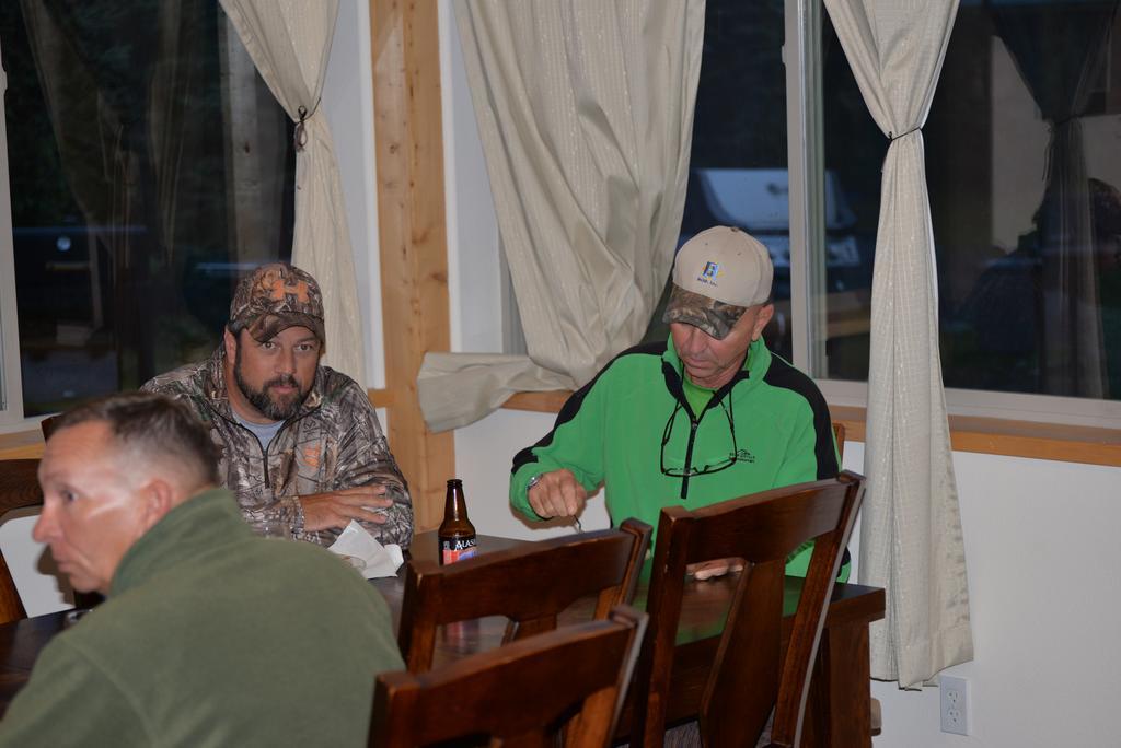 Salmon Catcher Lodge Kenai Exteriör bild